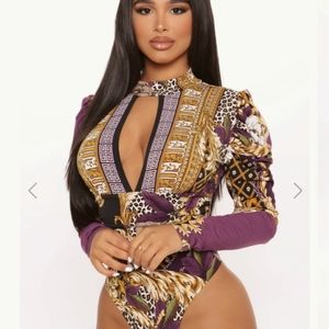 NWT Fashion Nova Puff Sleeve Body Suit